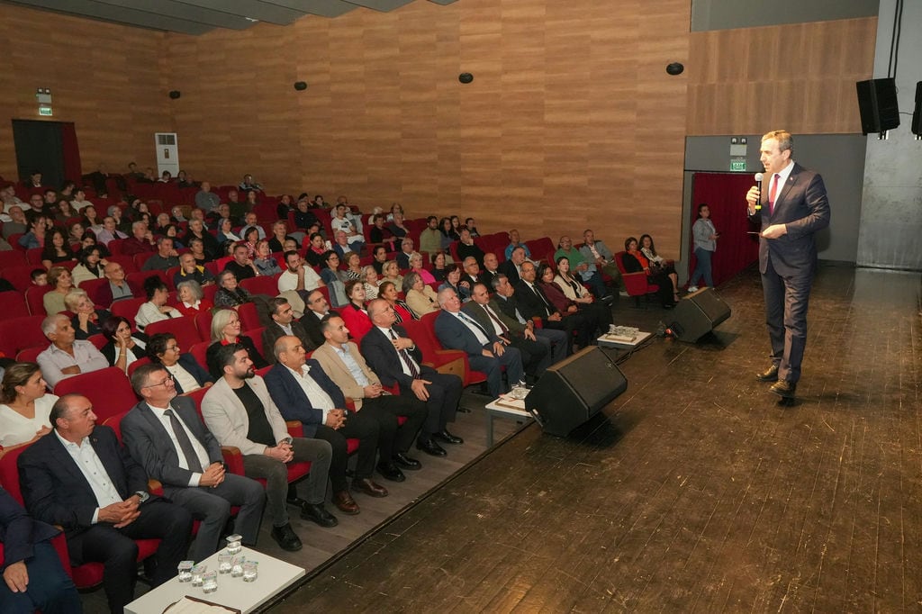 Atatürk Ve Cumhuriyet Söyleşisi (1)