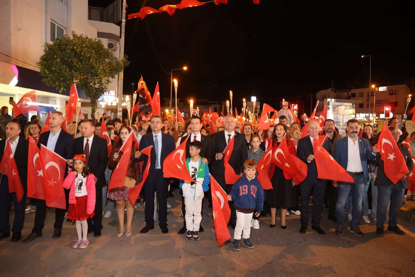 Bir Asırlık Gurur Cumhuriyetimizin 102. Yılı Urla'da Coşkuyla Kutlandı (7)