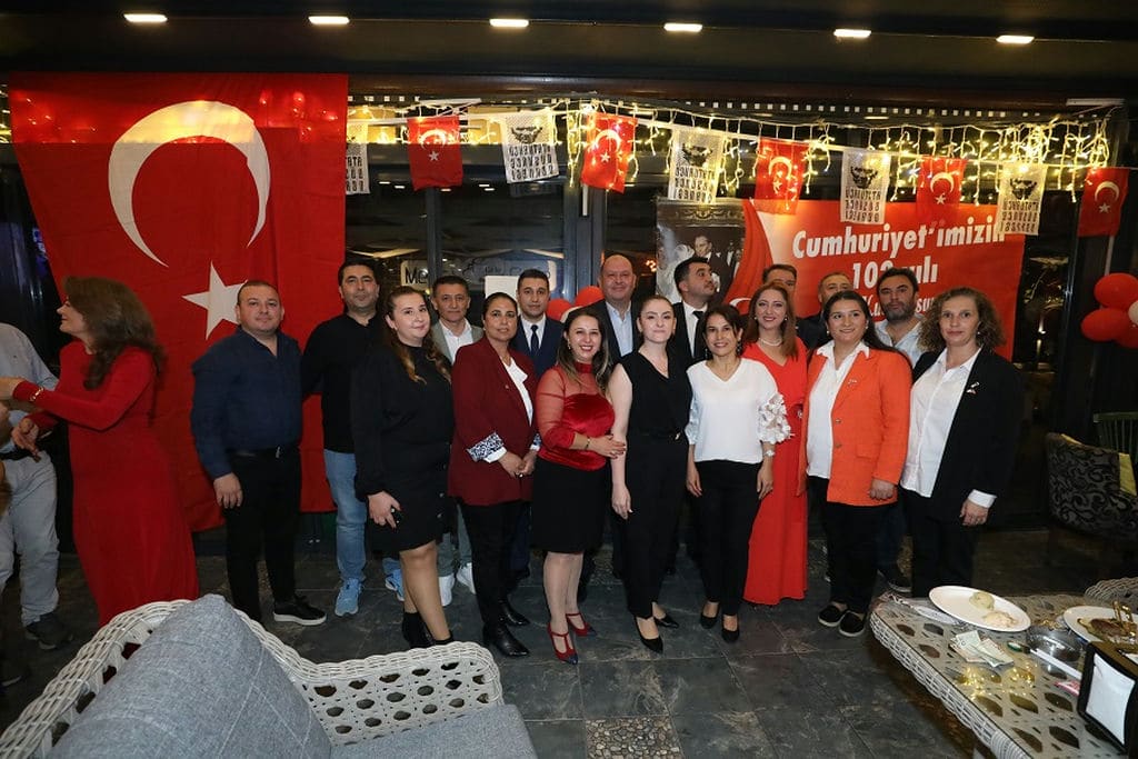 Cumhuriyet Coşkusu (1)