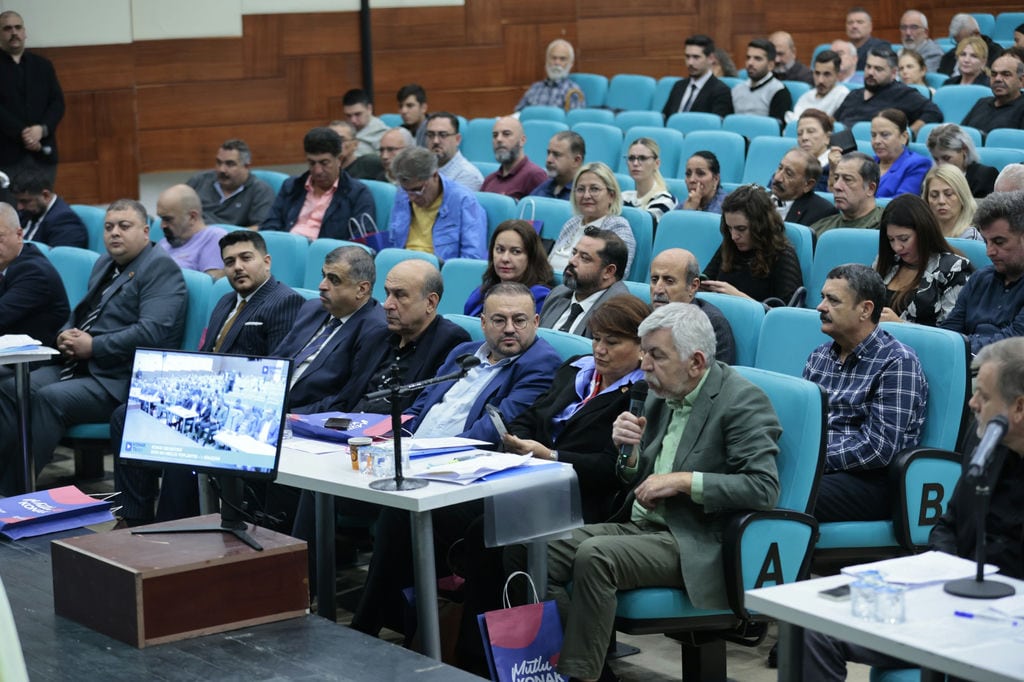 Konak Belediye Meclisi Ekim Ayı Ilk Toplantısını Gerçekleştirdi (2)