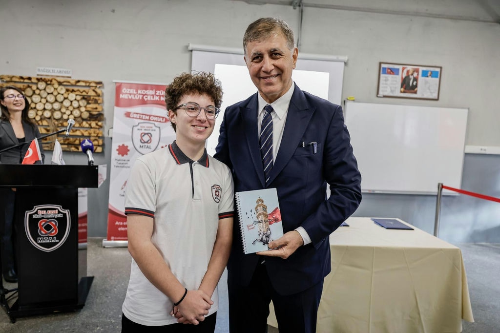 19.11.2025 8B2325F9 563A 41A3 8Db0 F4Adc964C9D2