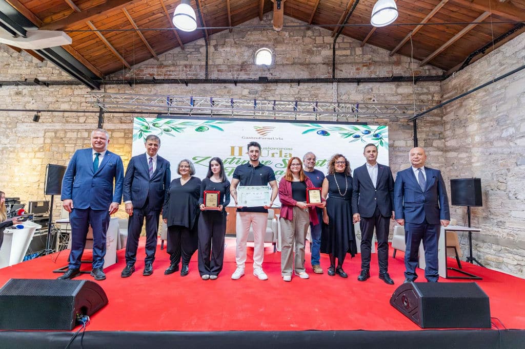 21.11.2025 435D3766 8A1F 40B1 8Fcb Bdc326213845