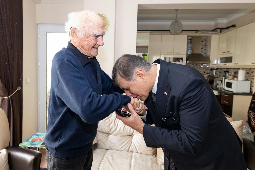 24.11.2025 F3061120 8243 4F74 B819 Afd8A17D6603