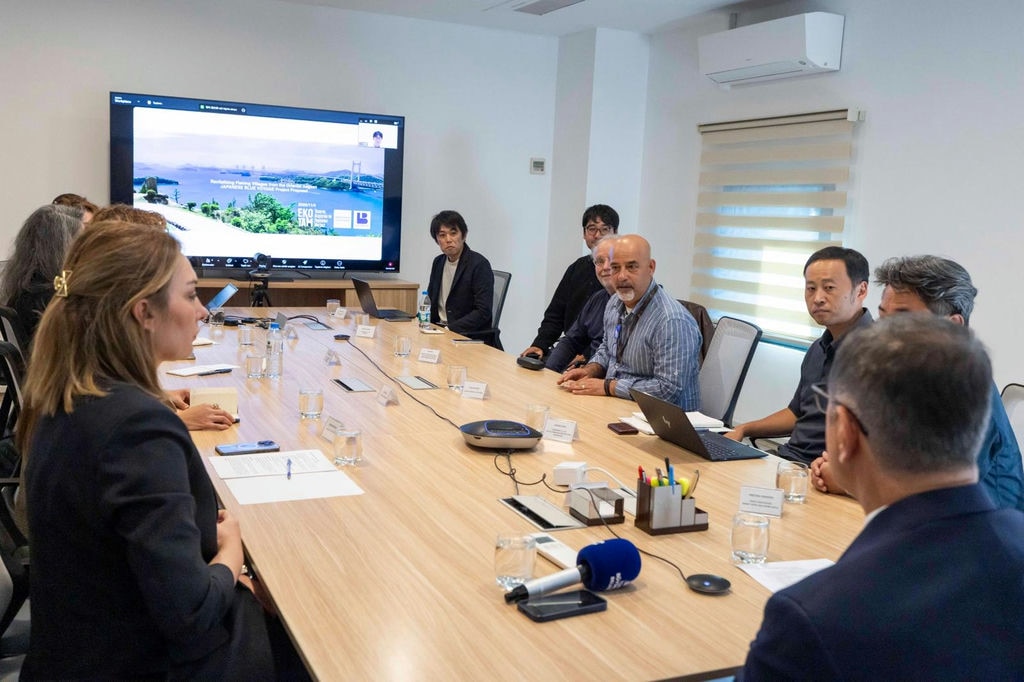 5.11.2025 241E1Abb A8B4 46C6 9759 5D071Fb3D570