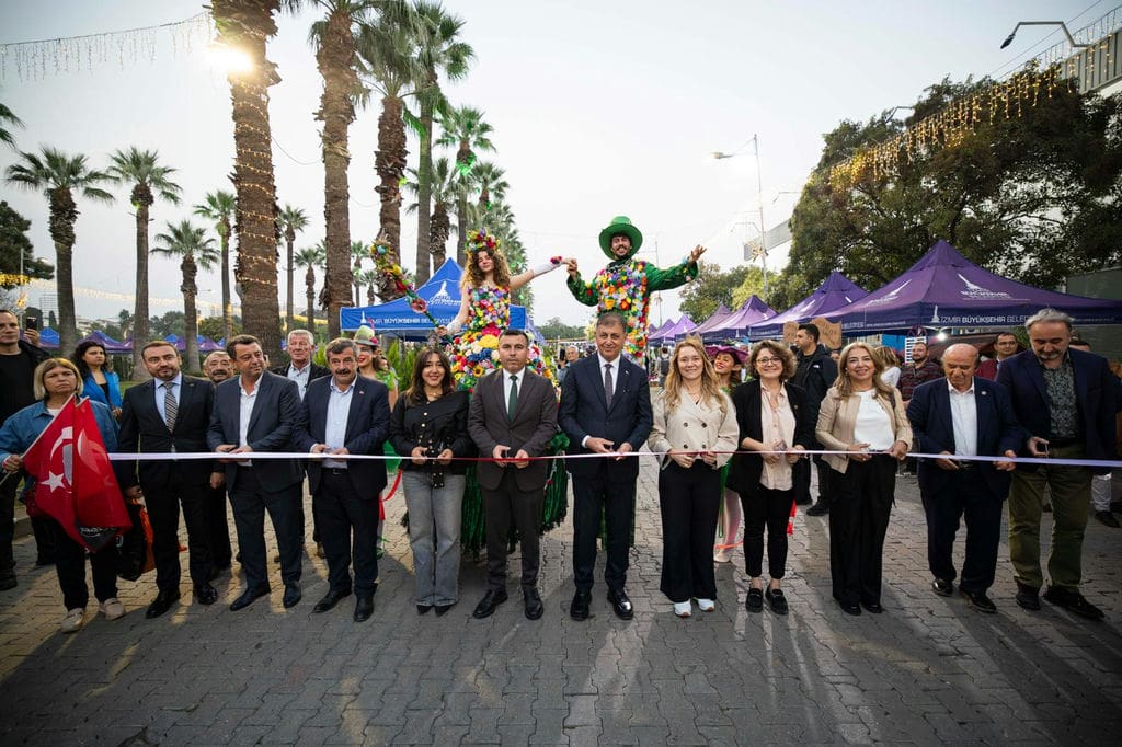 8.11.2025 D7C03Ae7 1389 422F 9A0B F0E4034Bc47F