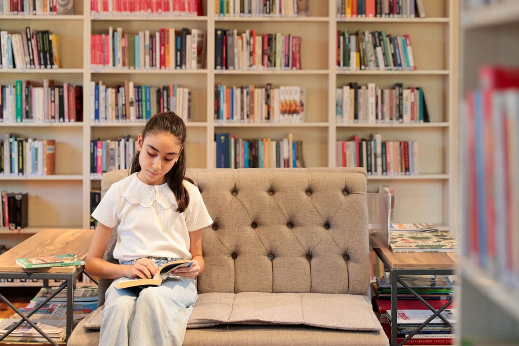 Buca Cumhuriyet Kütüphane Ecrin F (7)