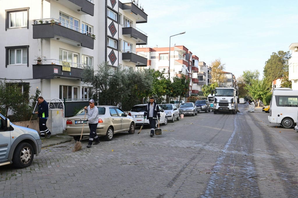 Cumhuriyet Mahallesi Temizlik Çalışması (6)