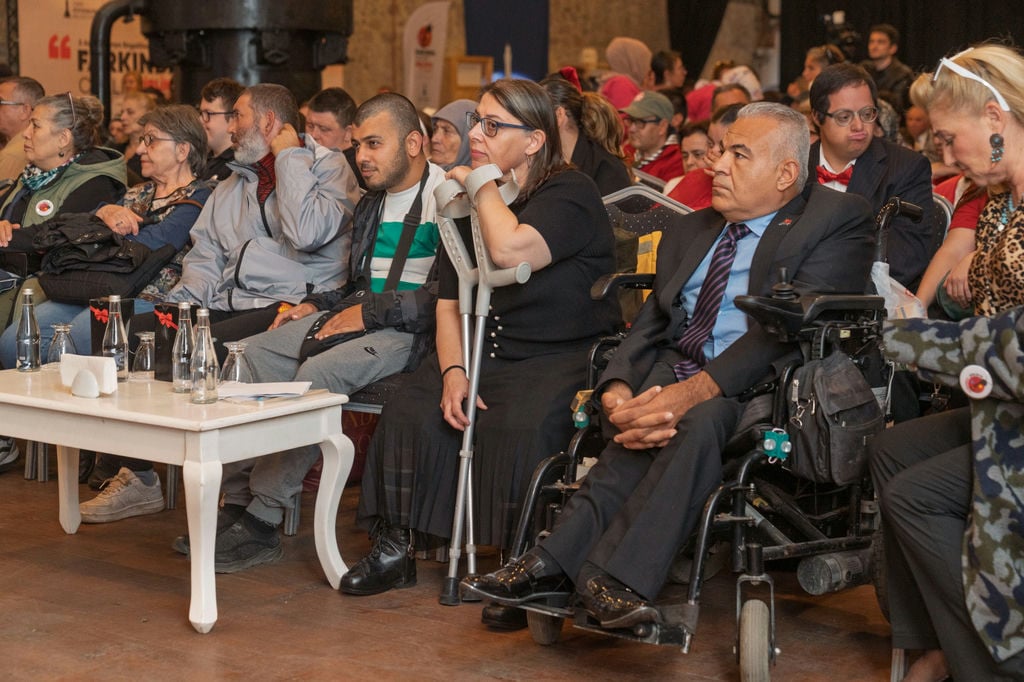 3.12.2025 A194Fe7C A8B1 4B9C 8B8C C7D5B2E99F1E