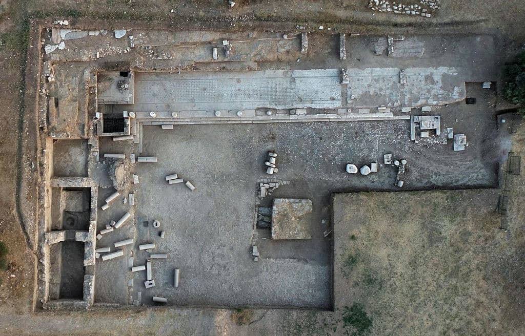 M E T R O P O L I S T E 2 B I N 200 Y I L L I K T A N R I C A B 1057649 313879