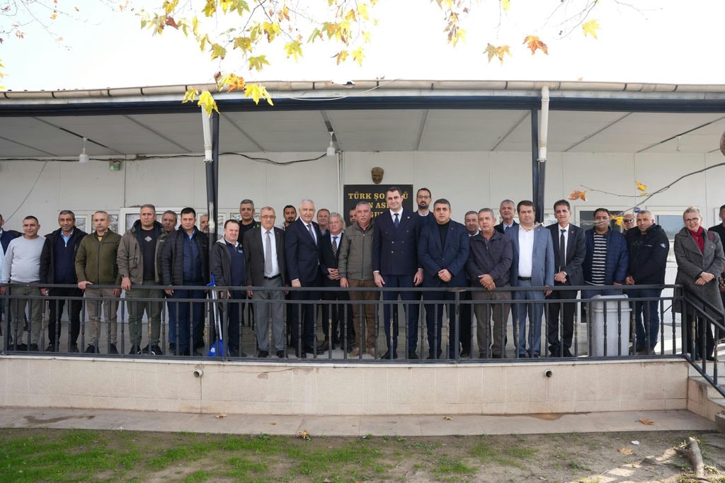 P H O T O 2025 12 24 19 42 37