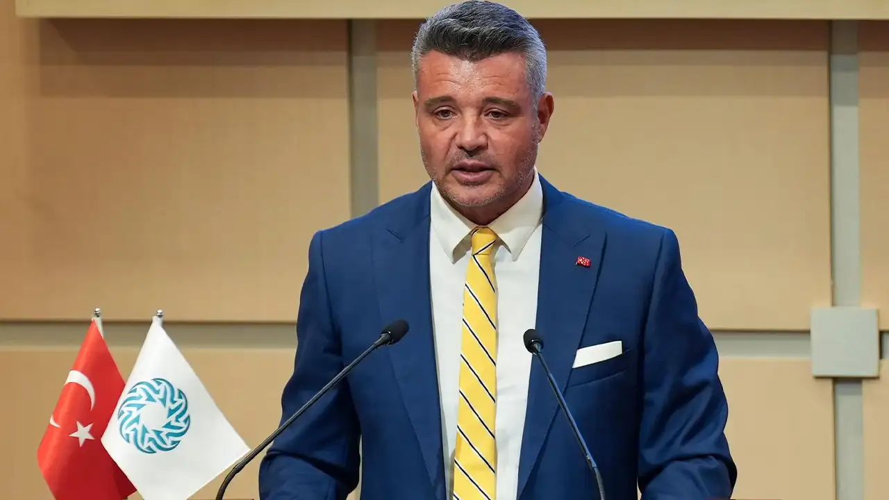 Sadettin Saran trafik kazası geçirdi