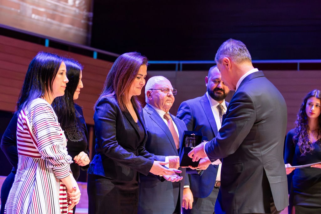 12.01.2026 611064Df 020F 42Cf 9Ba6 3A48D0D22F17