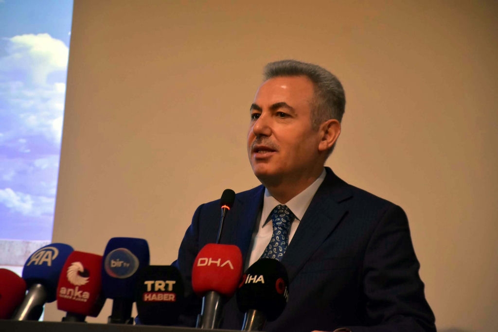 I Z M I R D E 45 Y E N I A M B U L A N S T O R E N L E H I Z M E T 1116576 331518