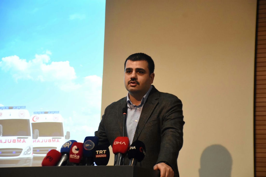 I Z M I R D E 45 Y E N I A M B U L A N S T O R E N L E H I Z M E T 1116578 331518