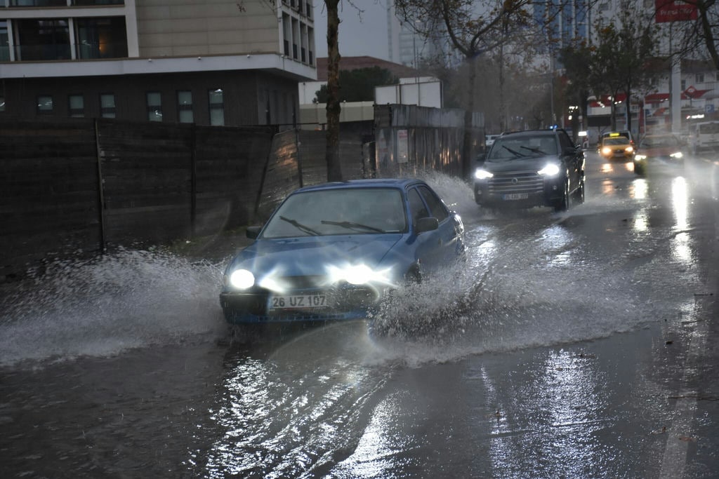 I Z M I R D E S A G A N A K E T K I L I O L D U 1103630 327623