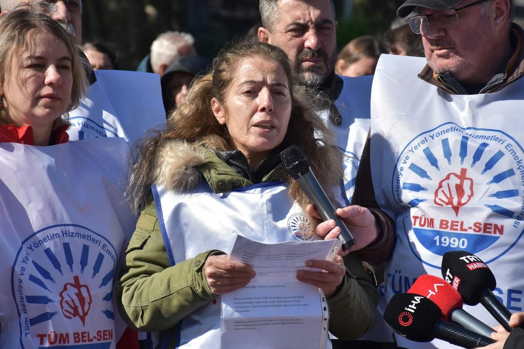 B U C A B E L E D I Y E S I N D E I S B I R A K M A E Y L E M I 1182262 351156