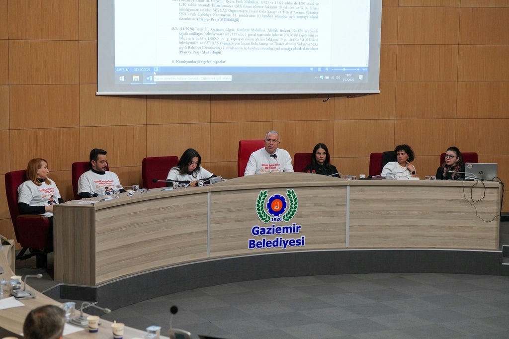 Gaziemir Belediye Meclisinden Dmd Hastası Giray’a Yardım Çağrısı (2)