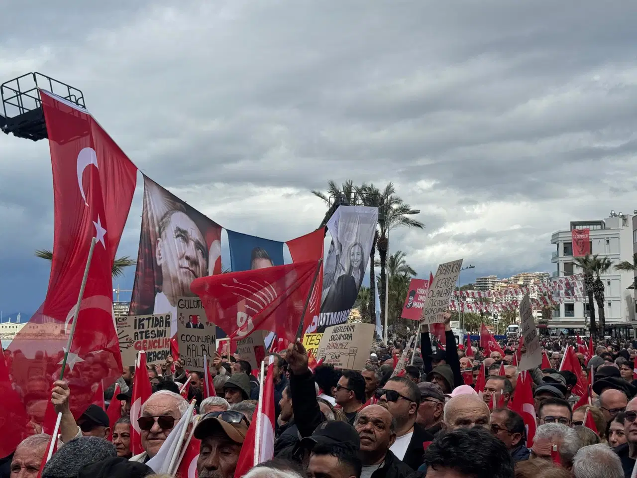 47F95D89 C1B6 4429 Ac98 F741D605D640