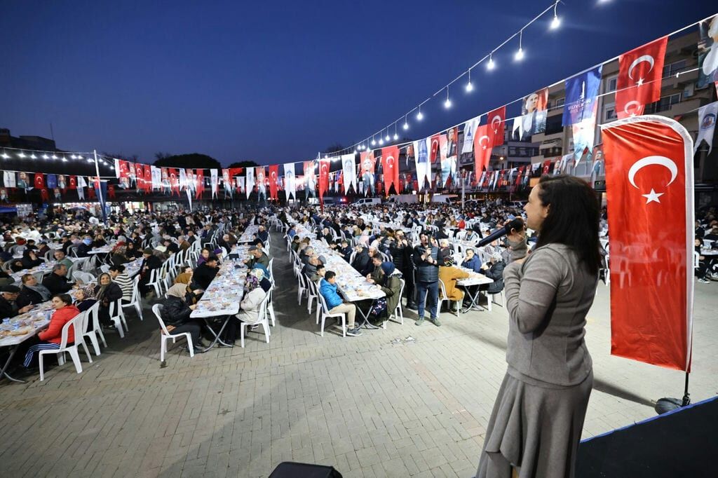 İzbb İftar Efes Selçuk (2)