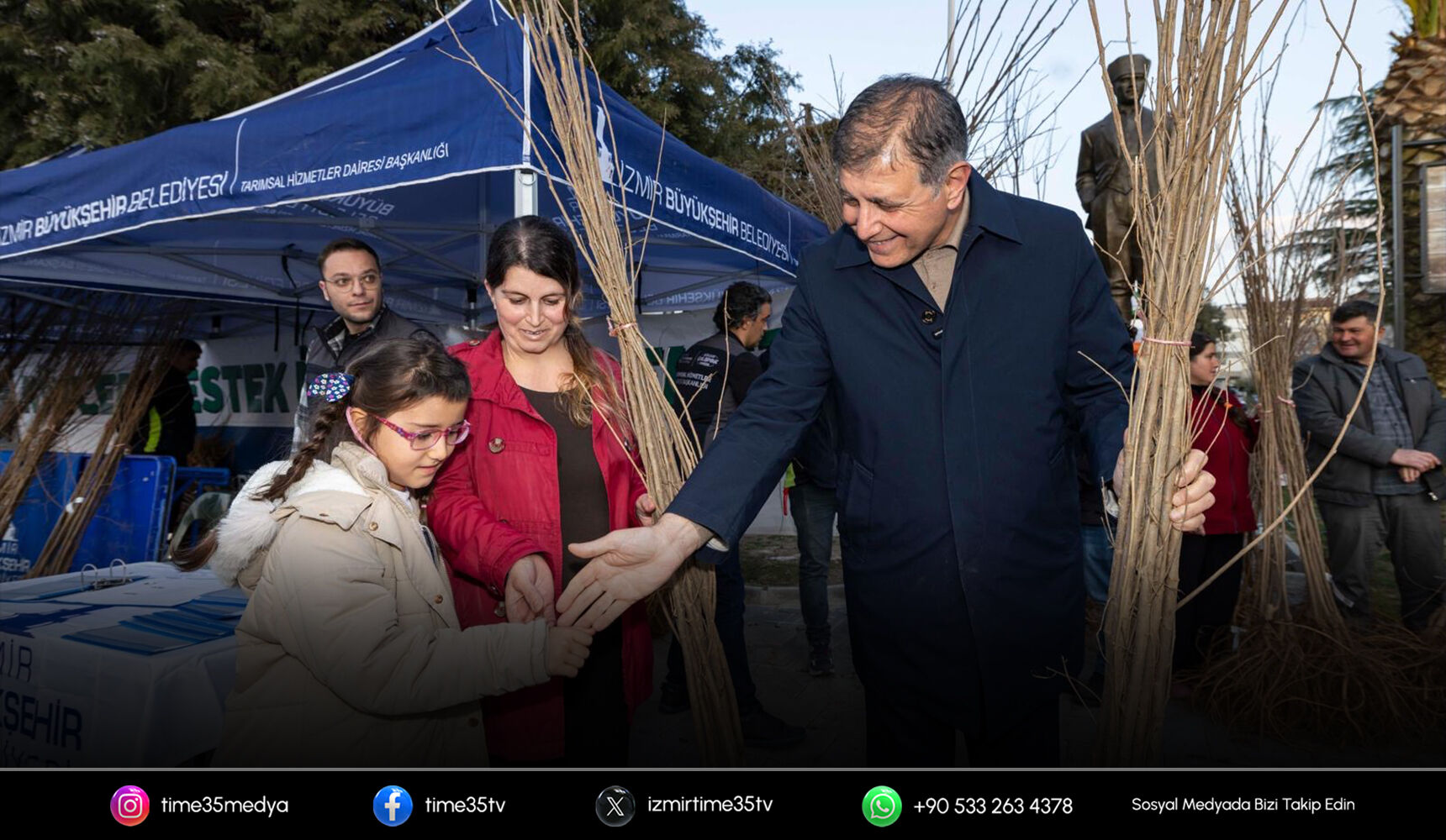 Başkan Tugay Beydağ'da hem fidan dağıttı hem iftar yaptı