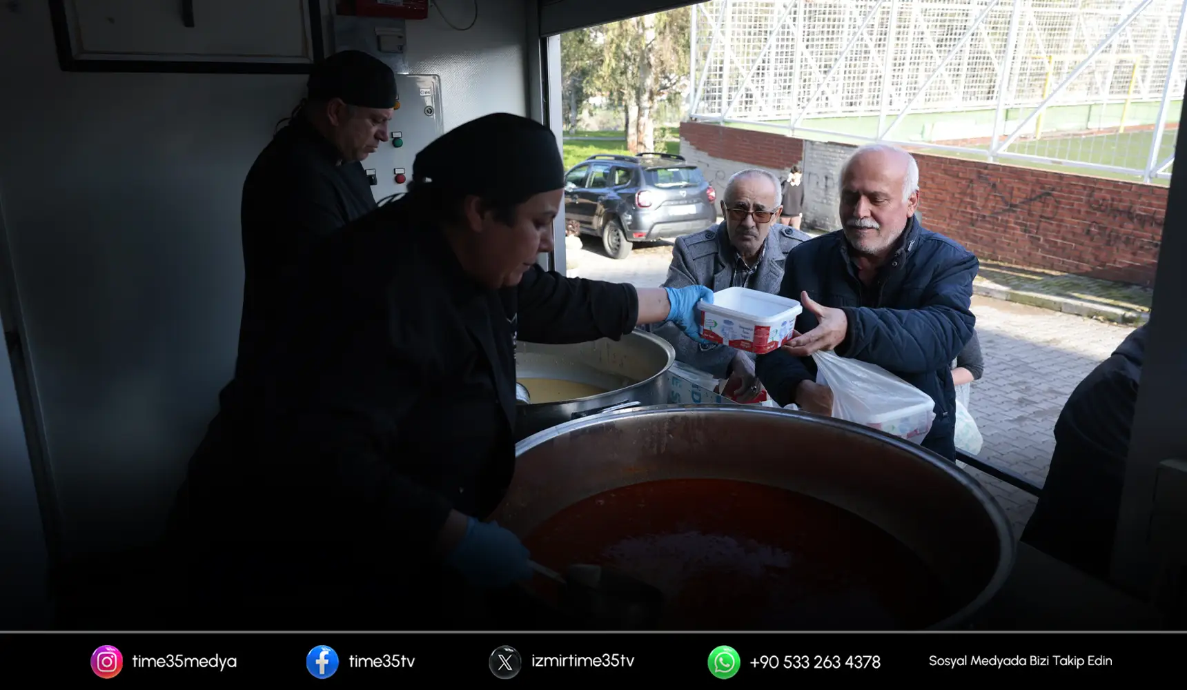 Ramazan bereketi Konak’ta paylaşıldı