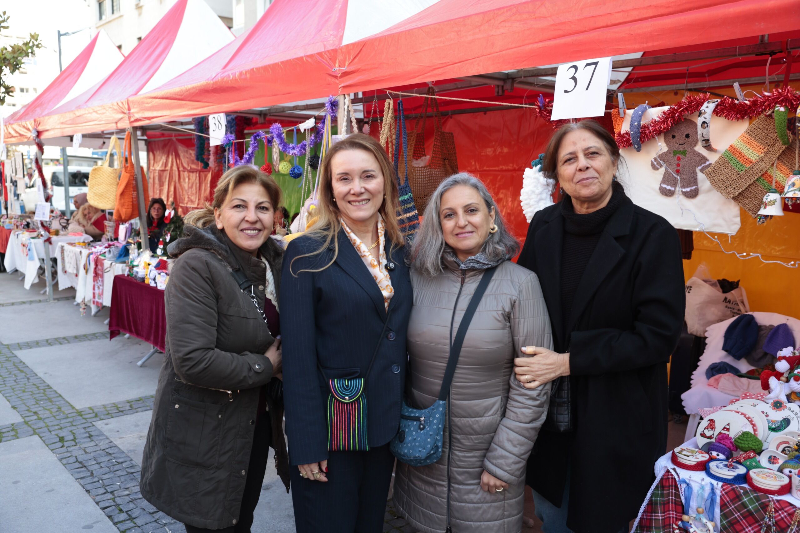 Konak’ta Kadınlar Her Geçen Gün Daha Güçlü (12)