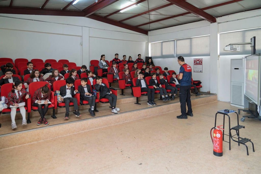 10.04.2026 25079C48 62D5 4841 9095 Cd21Da300806