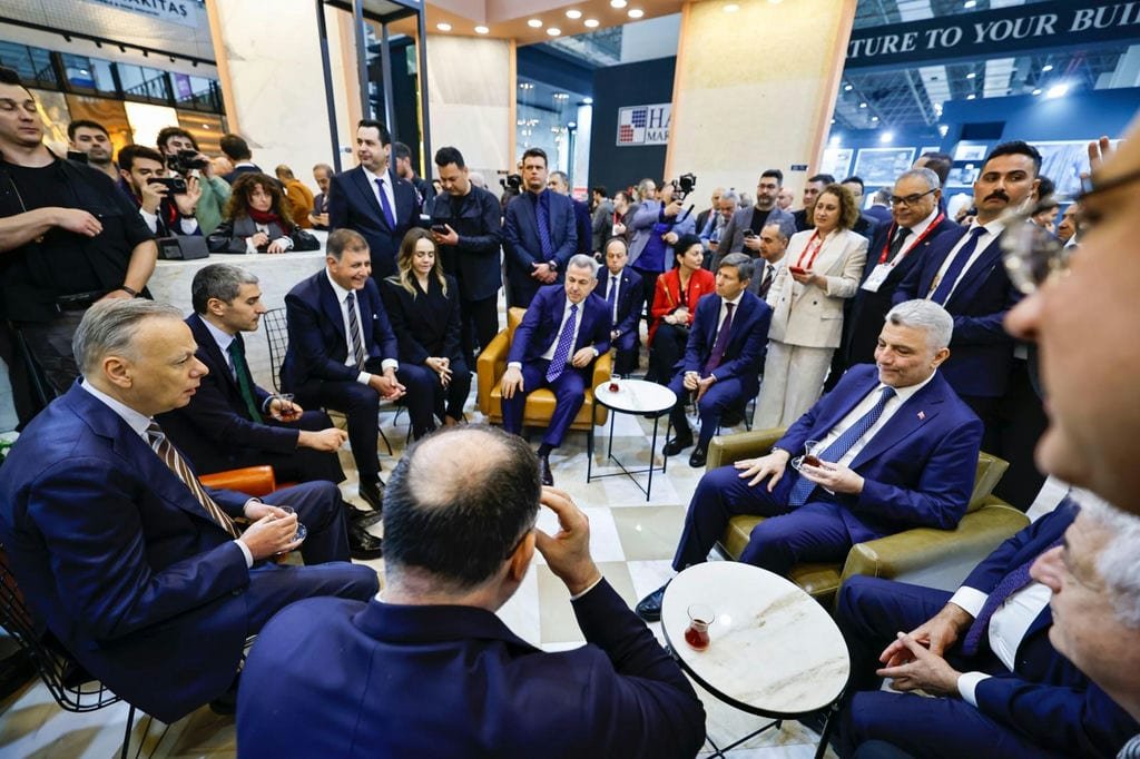 14.04.2026 8C21F5D9 F688 4536 9988 E0Ce1A6347F9