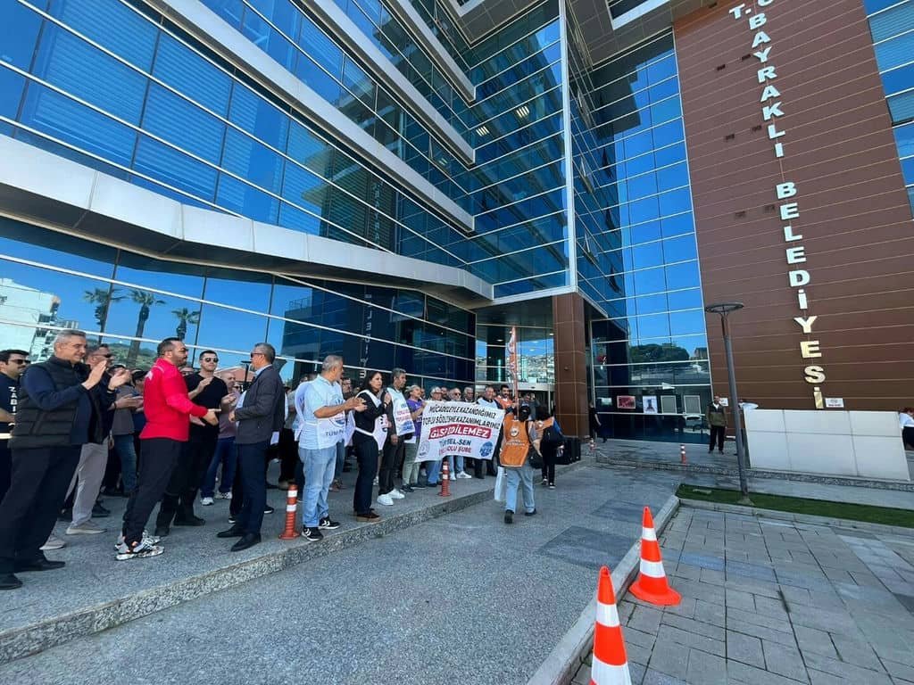 B A Y R A K L I B E L E D I Y E S I N D E M E M U R L A R E Y L E M D E 1280600 381027