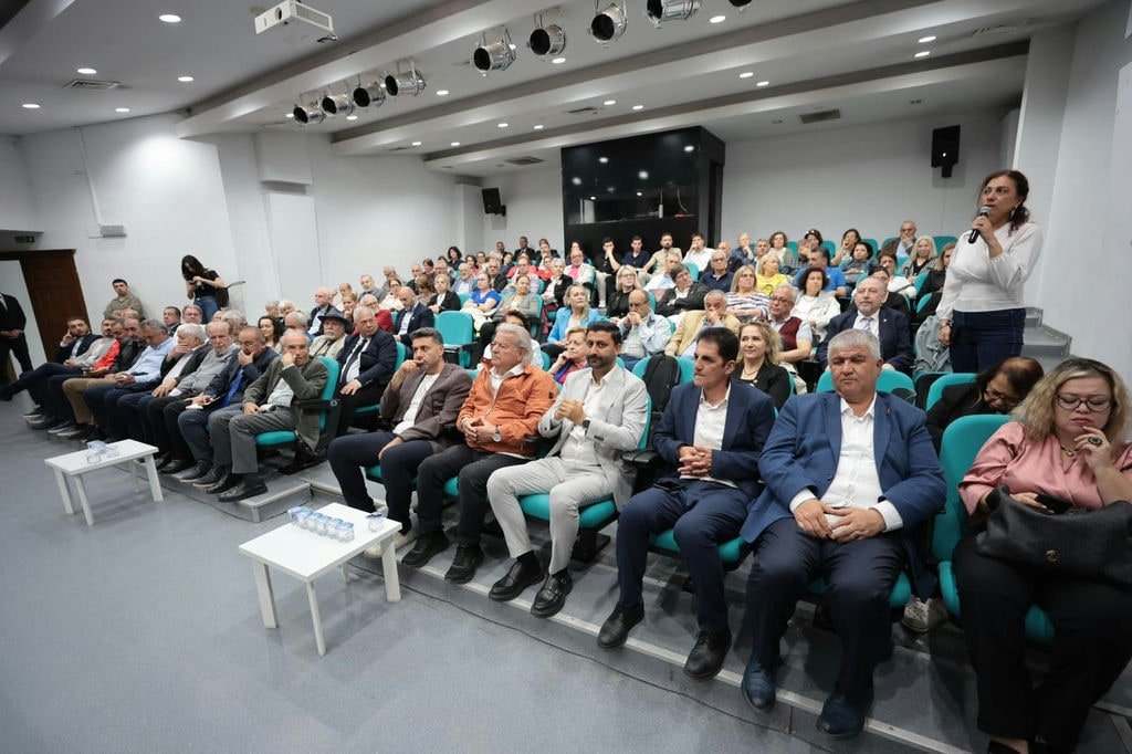 Balkan Ve Rumeli Dernekleri Konak’ta Buluştu Birlik Ve Dayanışma Vurgusu (9)