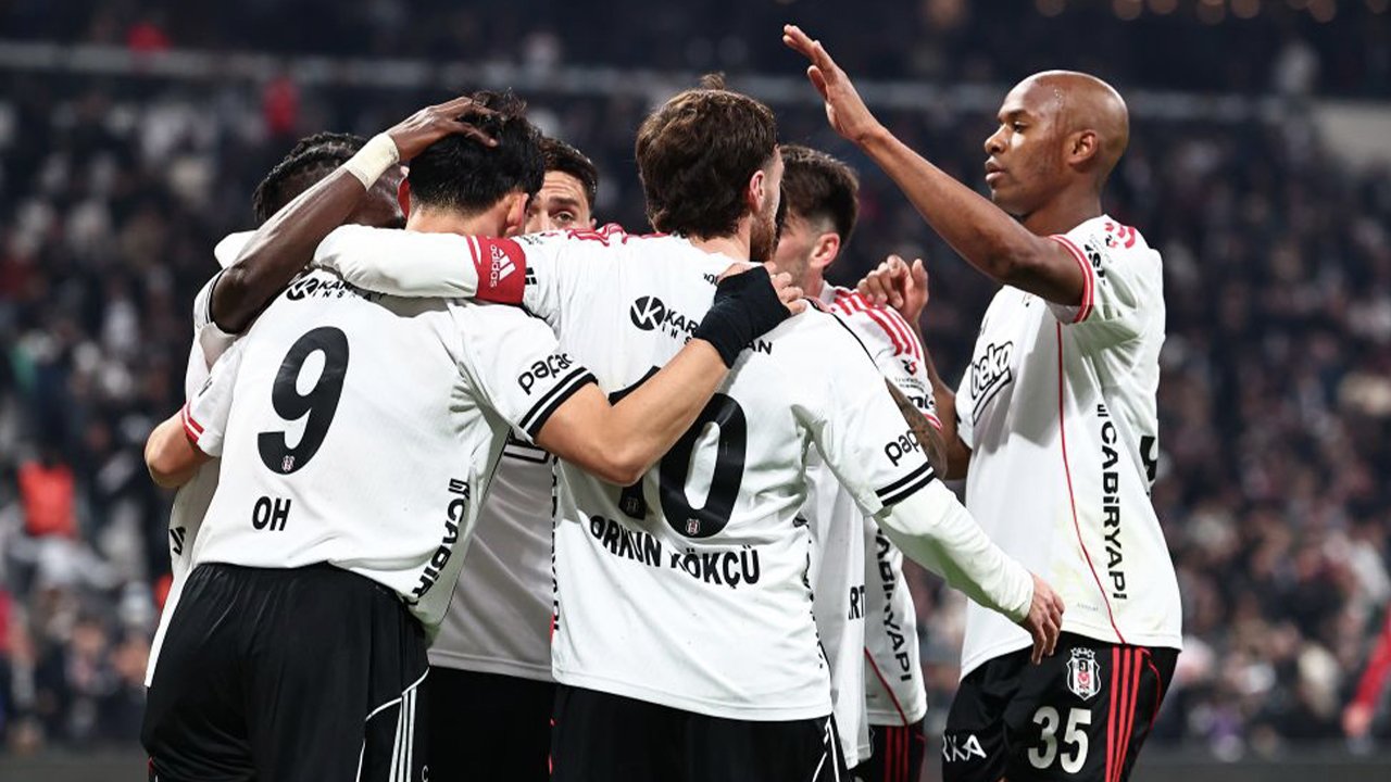Beşiktaş Antalyaspor’u 4-2 mağlup etti