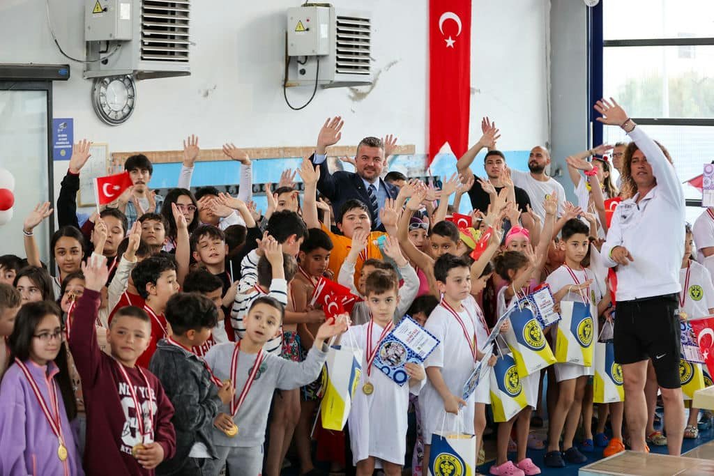 Buca 23Nisan Yüzme4