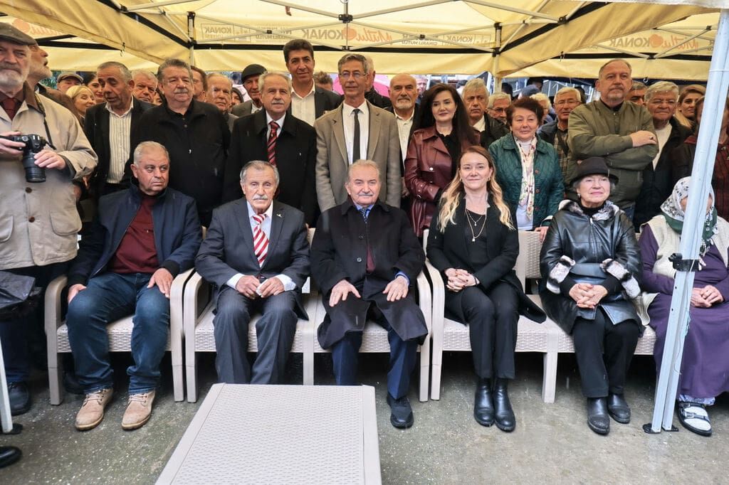 Konak’tan Vefa Örneği Dr. Fadıl Ünal’ın Adı Güzelyalı’da Ölümsüzleşti (7)