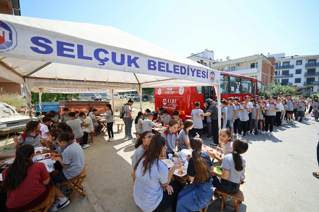 Kent Lokantası Öğrenci Otobüsü (2)-1
