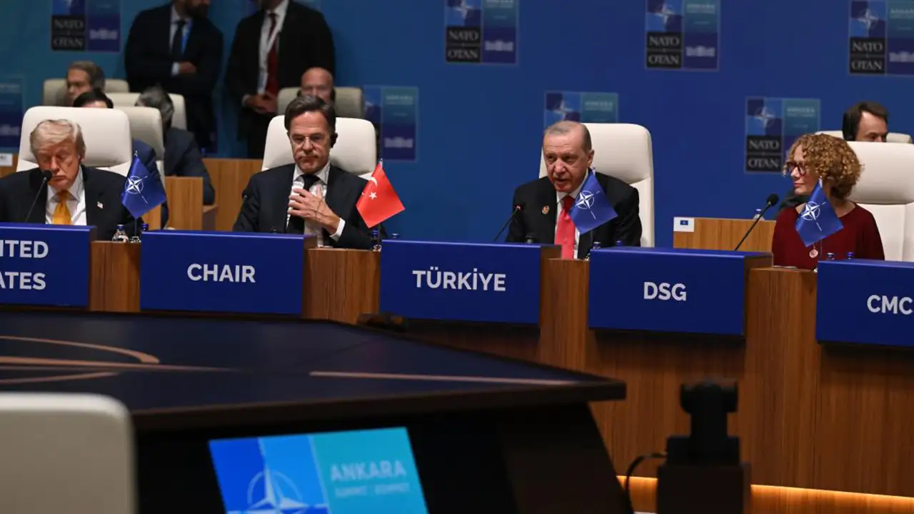 Erdoğan'dan NATO Zirvesi'nde savunma mesajı