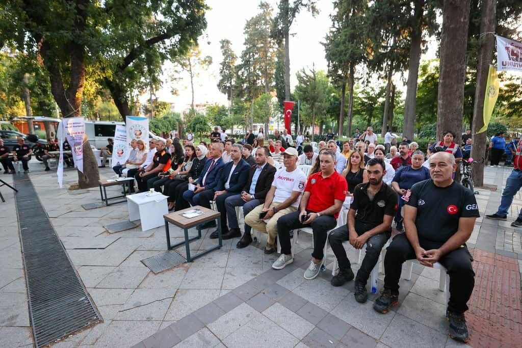 17 Ağustos’un Yıl Dönümünde Buca’da Deprem Gerçeği Masaya Yatırıldı2