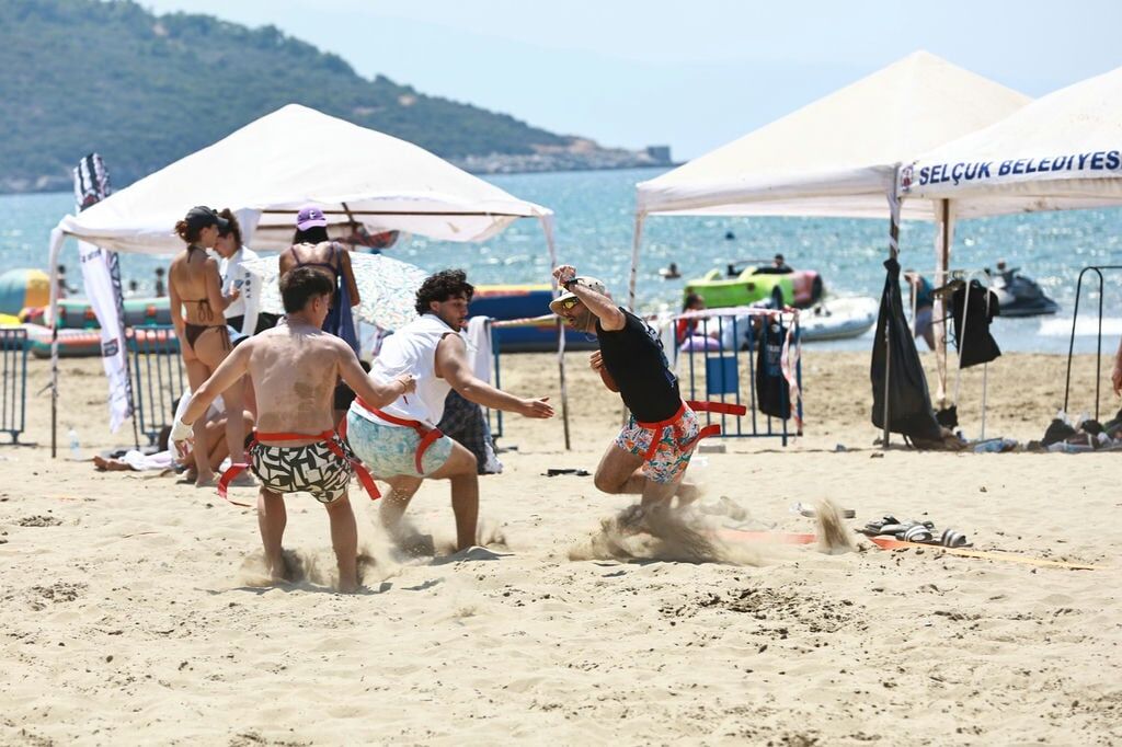 Beach Flag Futbol Pamucak (2)