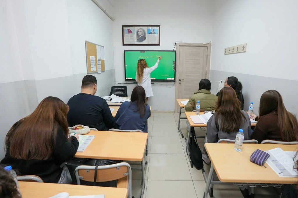 Gazi̇dek Öğrencileri Başarılarıyla Fark Yarattı (3)