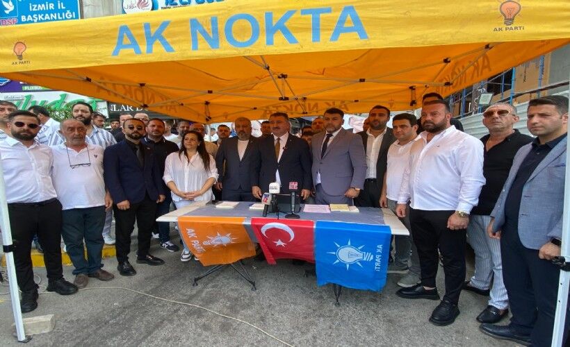 Izmir De C H P Ve Diger Partilerden 500 Kisi A K Parti Ye Katildi Ilce Baskani Basdas Tan C H P Ye Tepki Konak I Kaderine Terk Ettiler 57 C59 396681 News Big