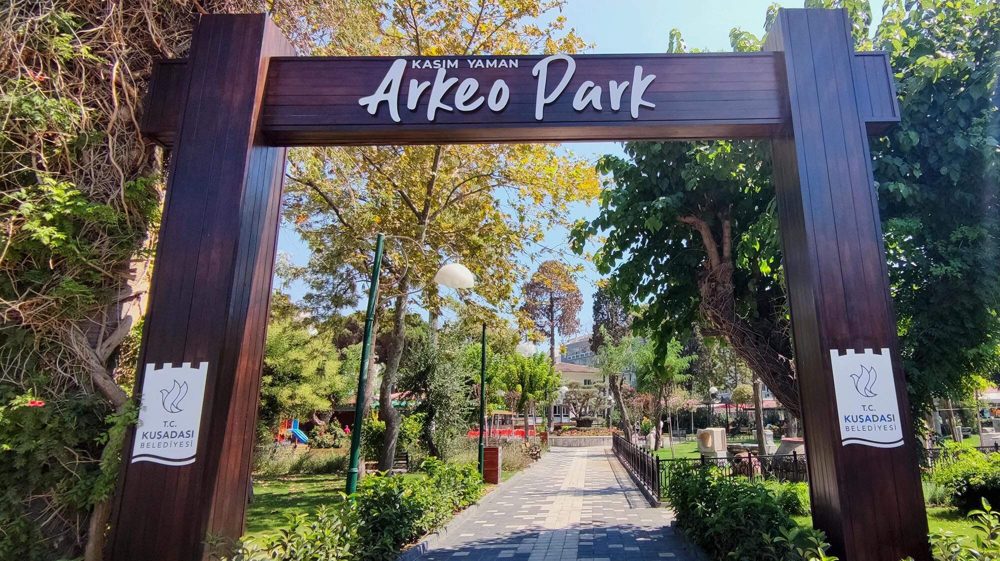 Kuşadası, tematik parklarla turizmde deneyim odaklı dönüşüm yaşıyor