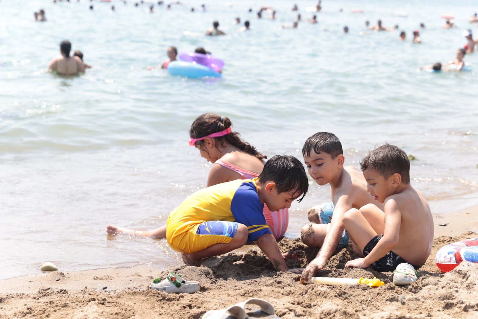 Konak Belediyesi’nden Semt Merkezi Kursiyerlerine Deniz Sürprizi (9)