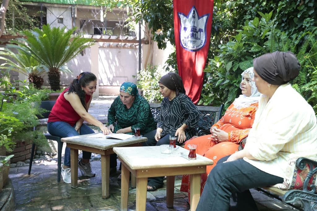 Konaklı Kadınların Okuma Azmi Örnek Oldu (3)