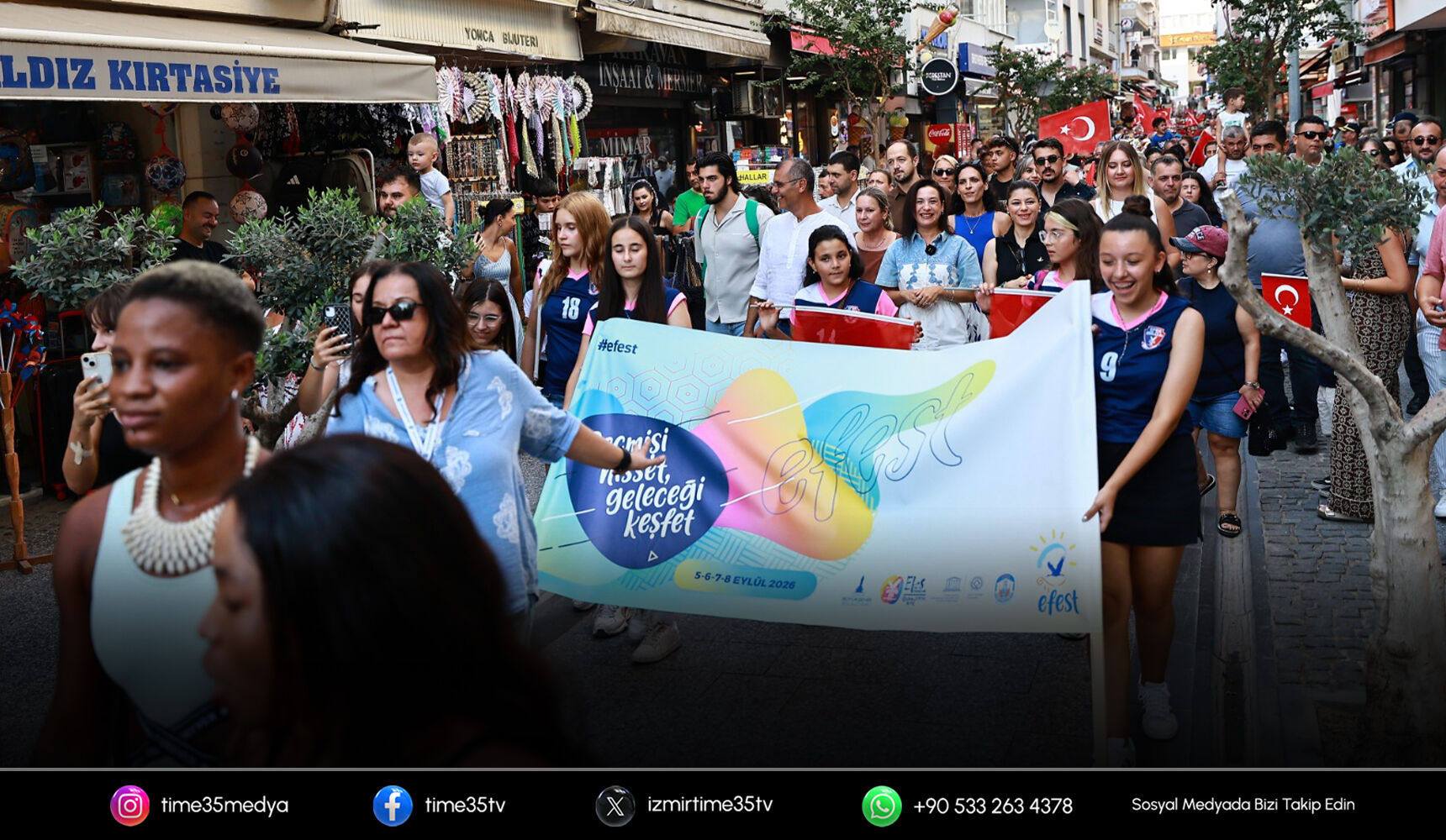 EFEST 2026 renkli kortejle kapılarını açtı
