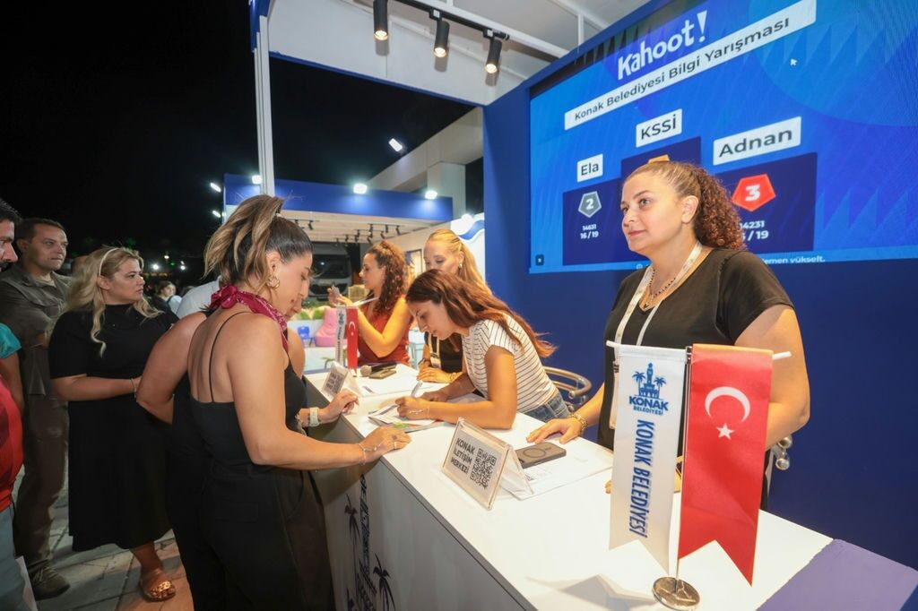 Konak Belediyesi Standı Fuar’ın Gözbebeği Oldu (4)